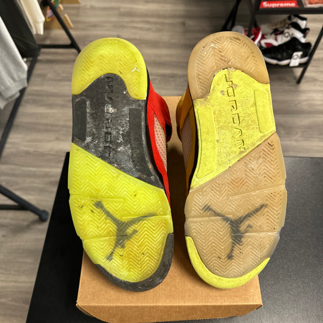 What the Jordan 5 (USED, no box)
