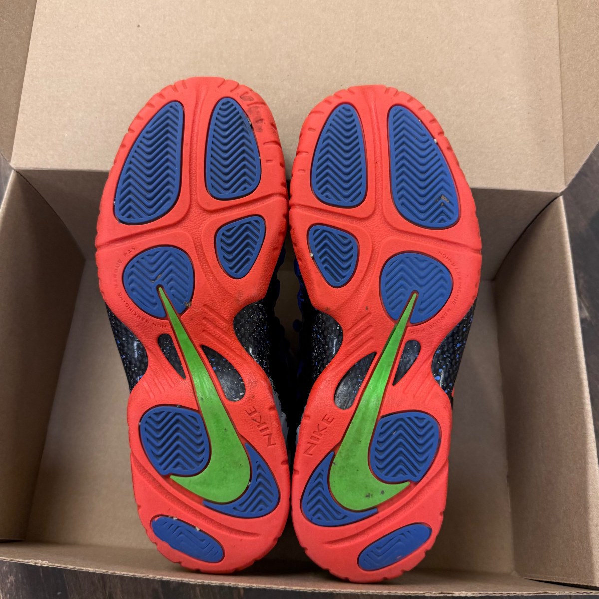 Nike Air Foamposite Pro NERF (GS) Size 7Y (Pre-Owned) - Image 5
