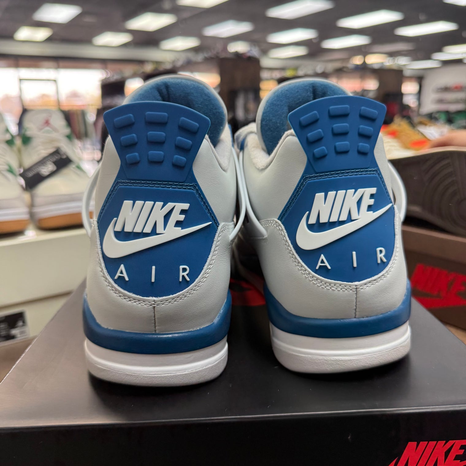 Military Blue Jordan 4 Retro (USED)