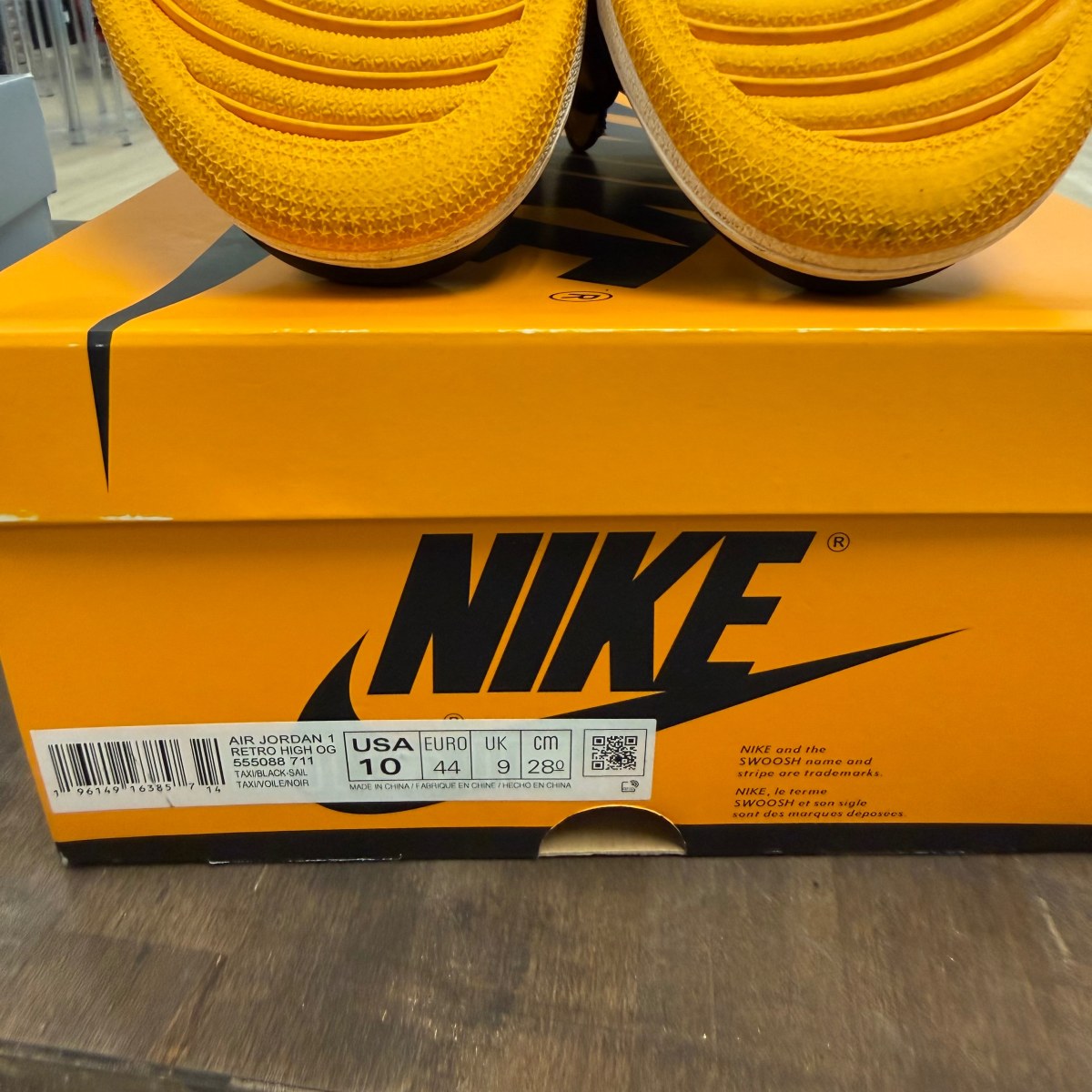 Jordan 1 Retro High OG Taxi - Image 6