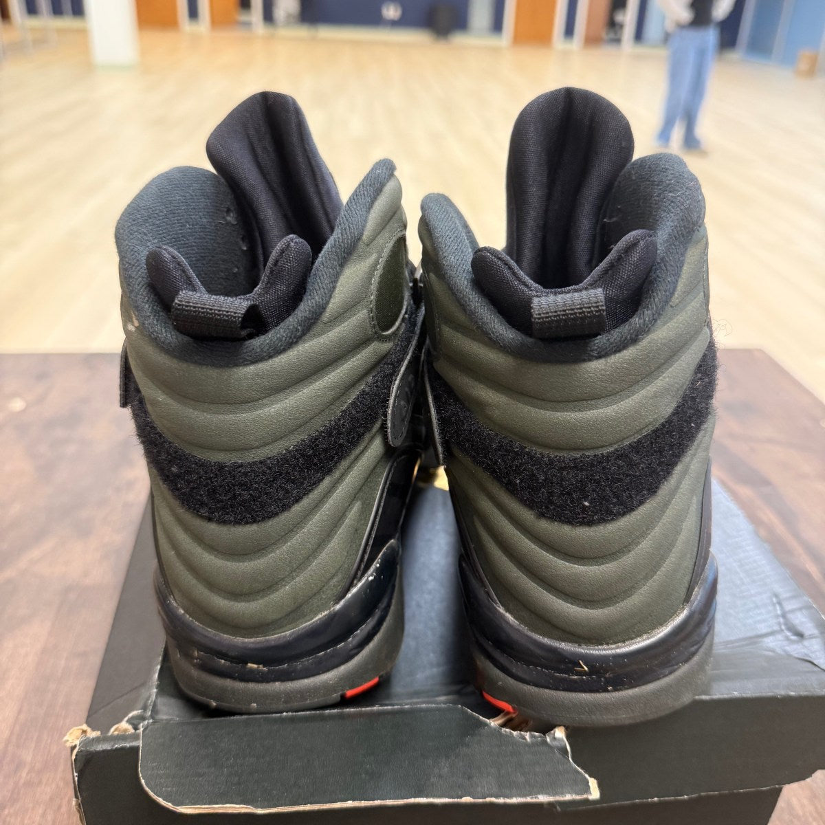 Jordan 8 Retro Take Flight Undefeated - Image 5