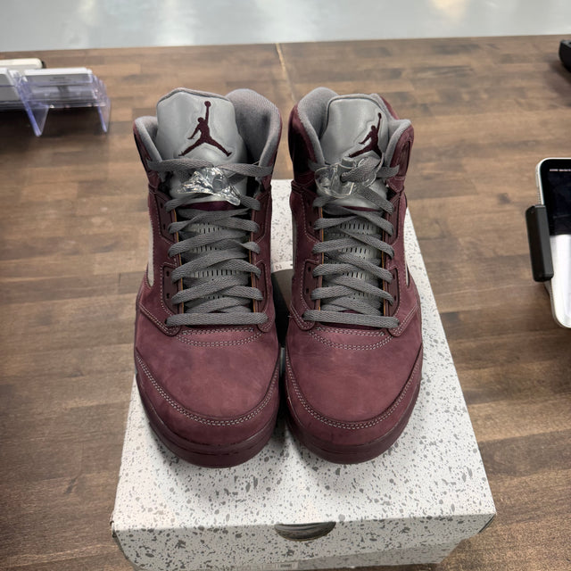 Burgundy Jordan 5 Retro (USED)