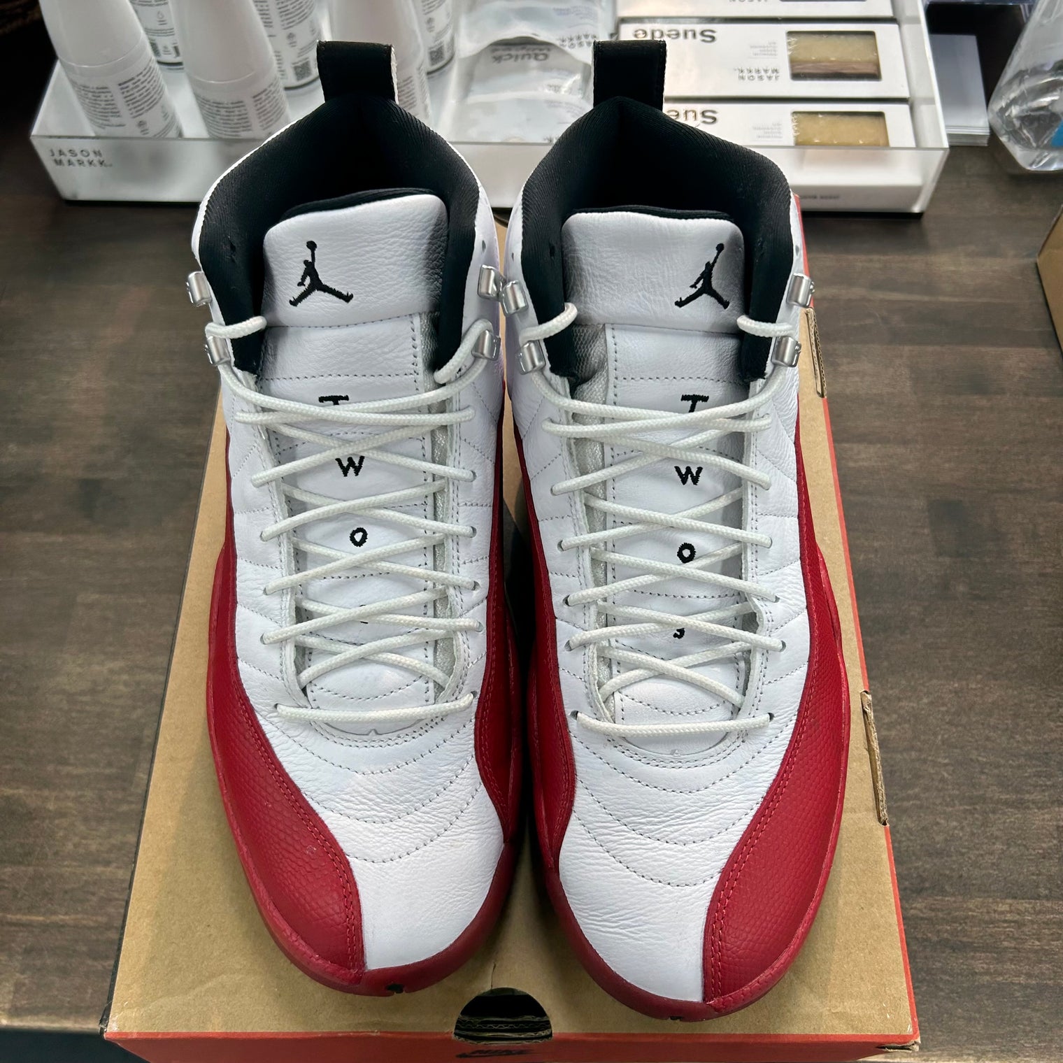 Cherry Jordan 12 Retro (USED)