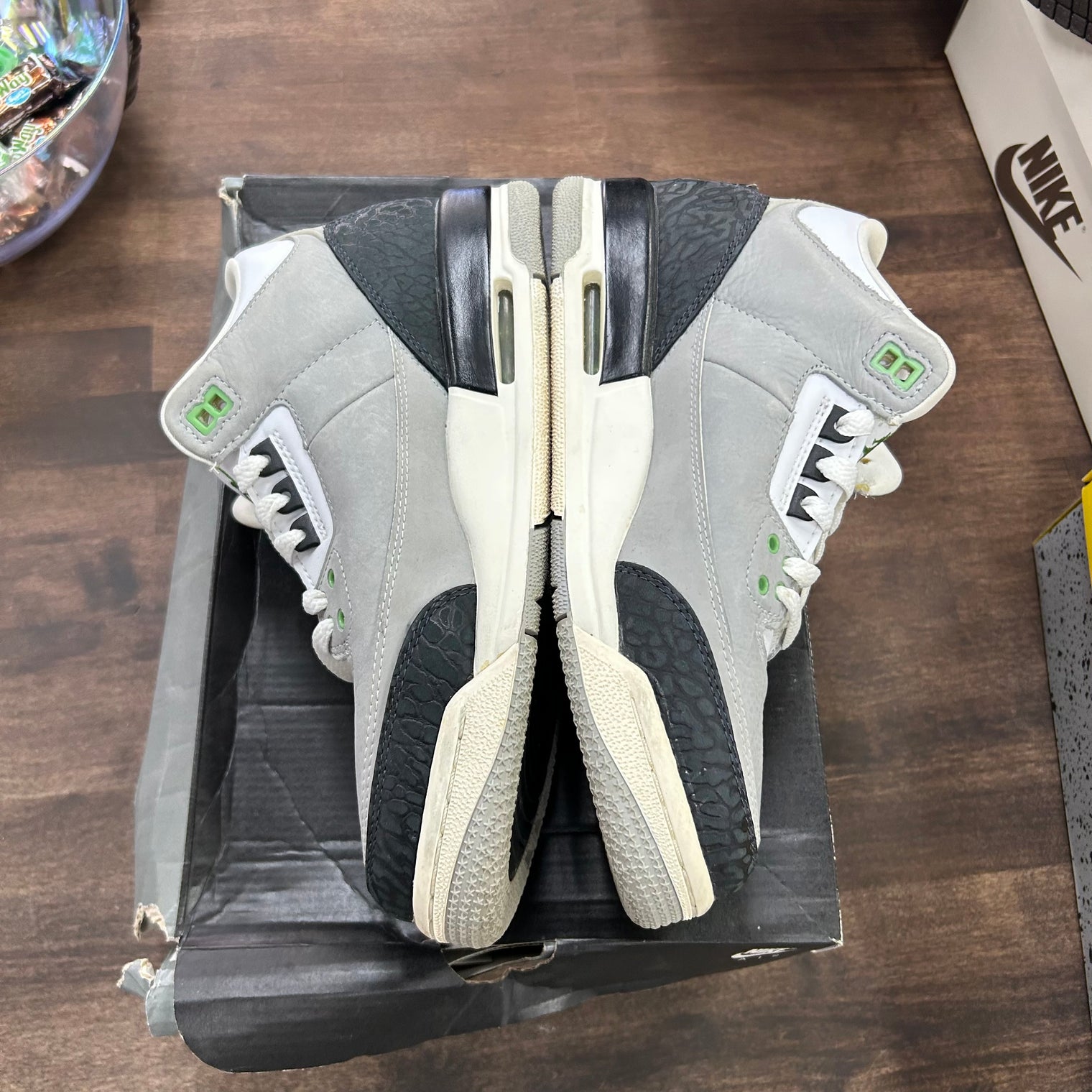 Chlorophyll Jordan 3 (GS) (USED, Replacement Box)