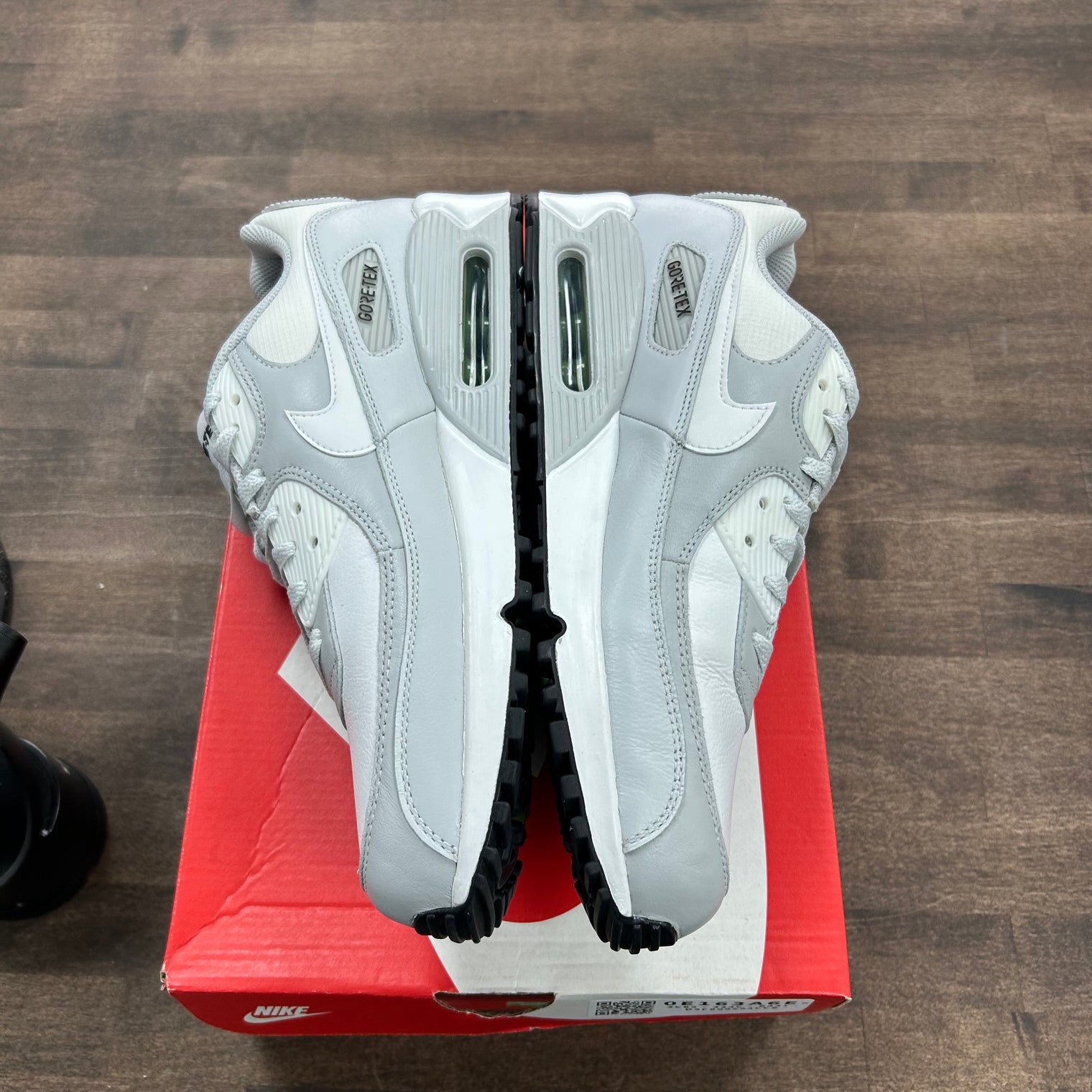 Nike Air Max 90 Gore-Tex Photon Dust (USED)