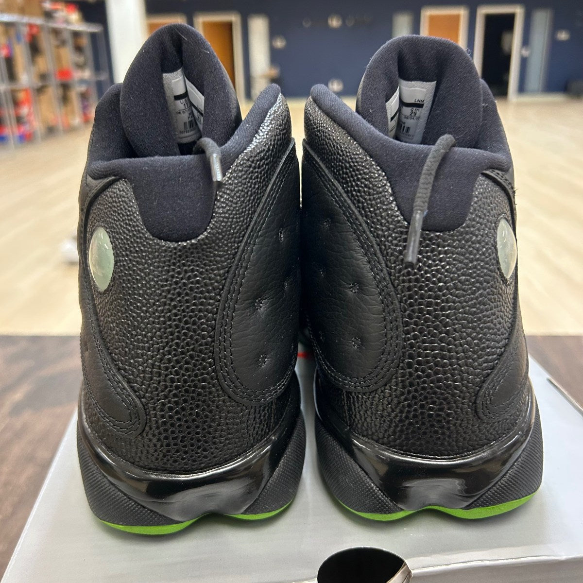 Jordan 13 Retro Altitude (2017) - Image 4