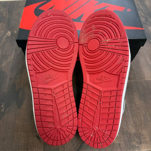 Jordan 1 Retro Low OG Chicago (2025) Size 12 (Pre-Owned) - back
