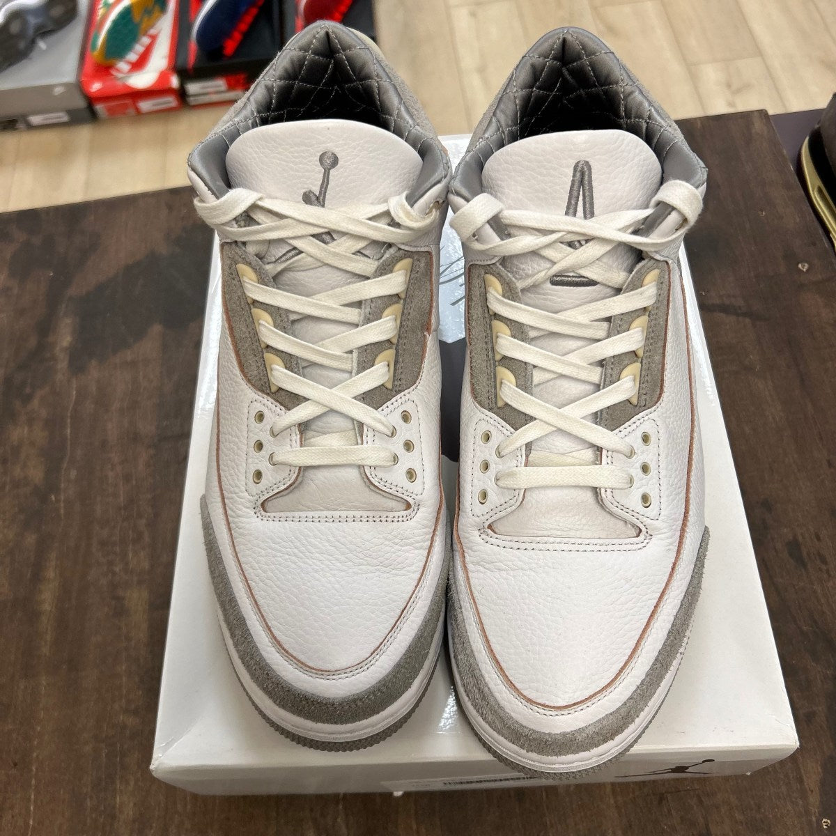 Jordan 3 Retro SP A Ma Maniére (Women's) - Image 2