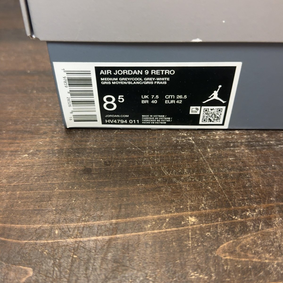 Jordan 9 Retro Cool Grey (2025) Size 8.5 (Pre-Owned) - aux