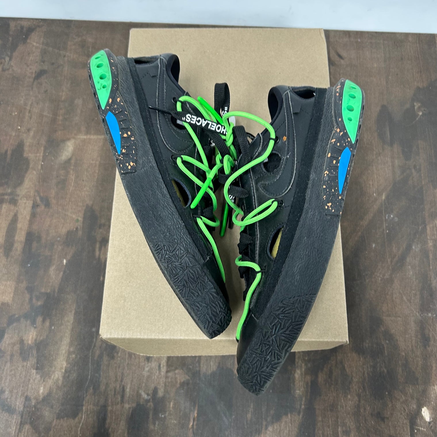 Off-White Blazer Low Electro Green (USED, No Box)