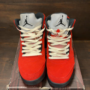 Jordan 5 Retro Raging Bull Red (2021) Size 10.5 (Pre-Owned) - tag
