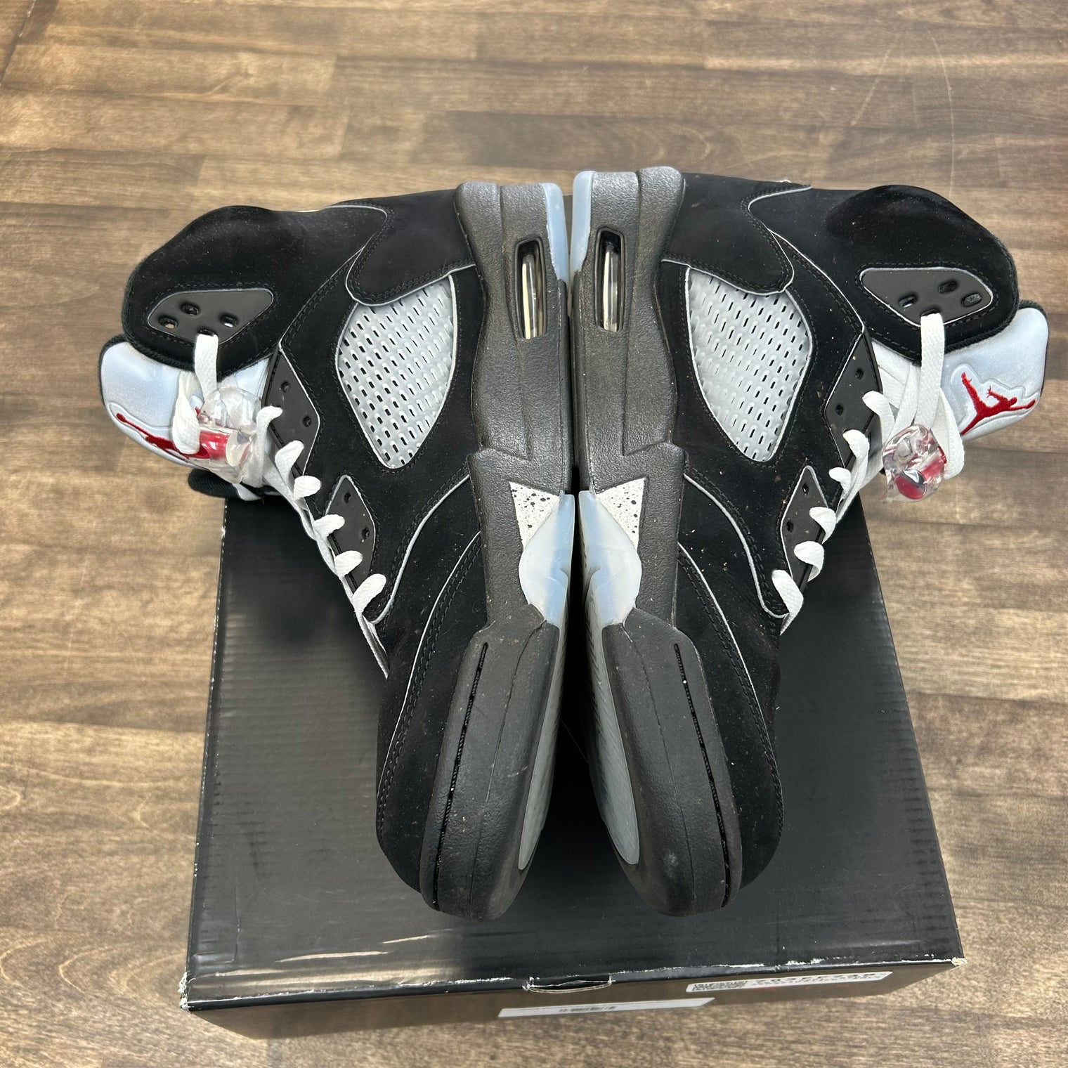 Black Metallic Jordan 5 (2025) (USED)