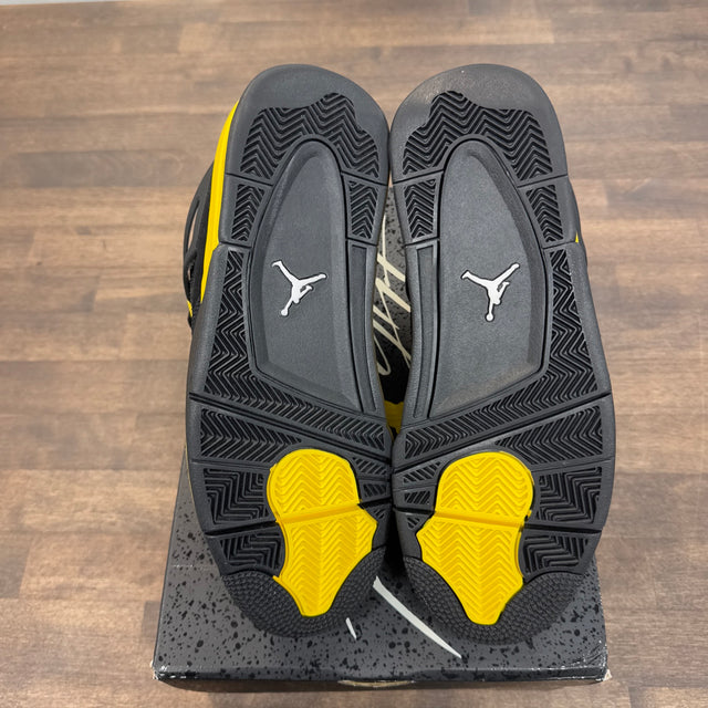 Yellow Thunder Jordan 4 (Lightly worn)