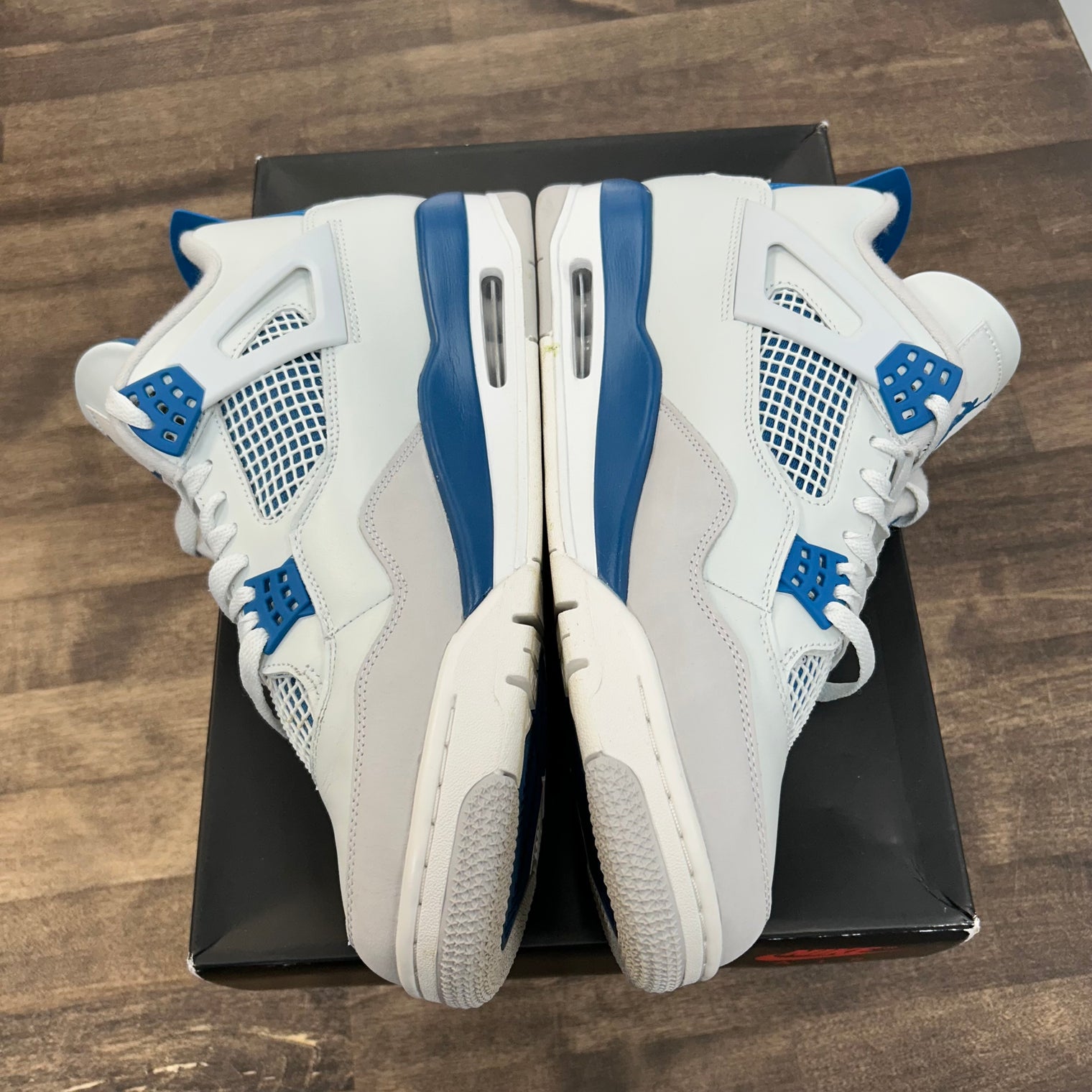 Military Blue Jordan 4 Retro (USED)