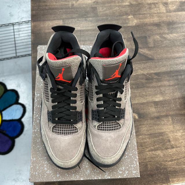 Jordan 4 Retro Taupe Haze (USED)