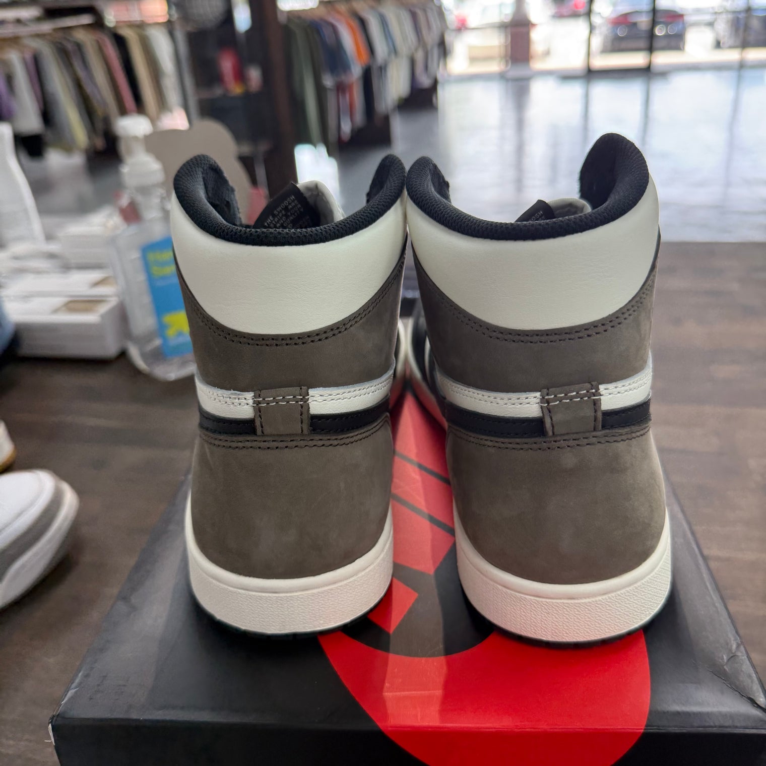 Mocha Jordan 1 High (USED)