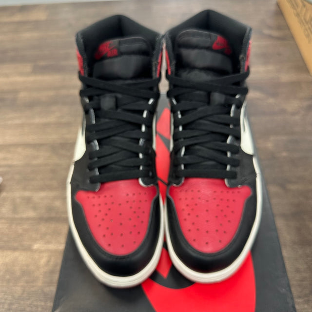 Bred Toe Jordan 1 High (USED)