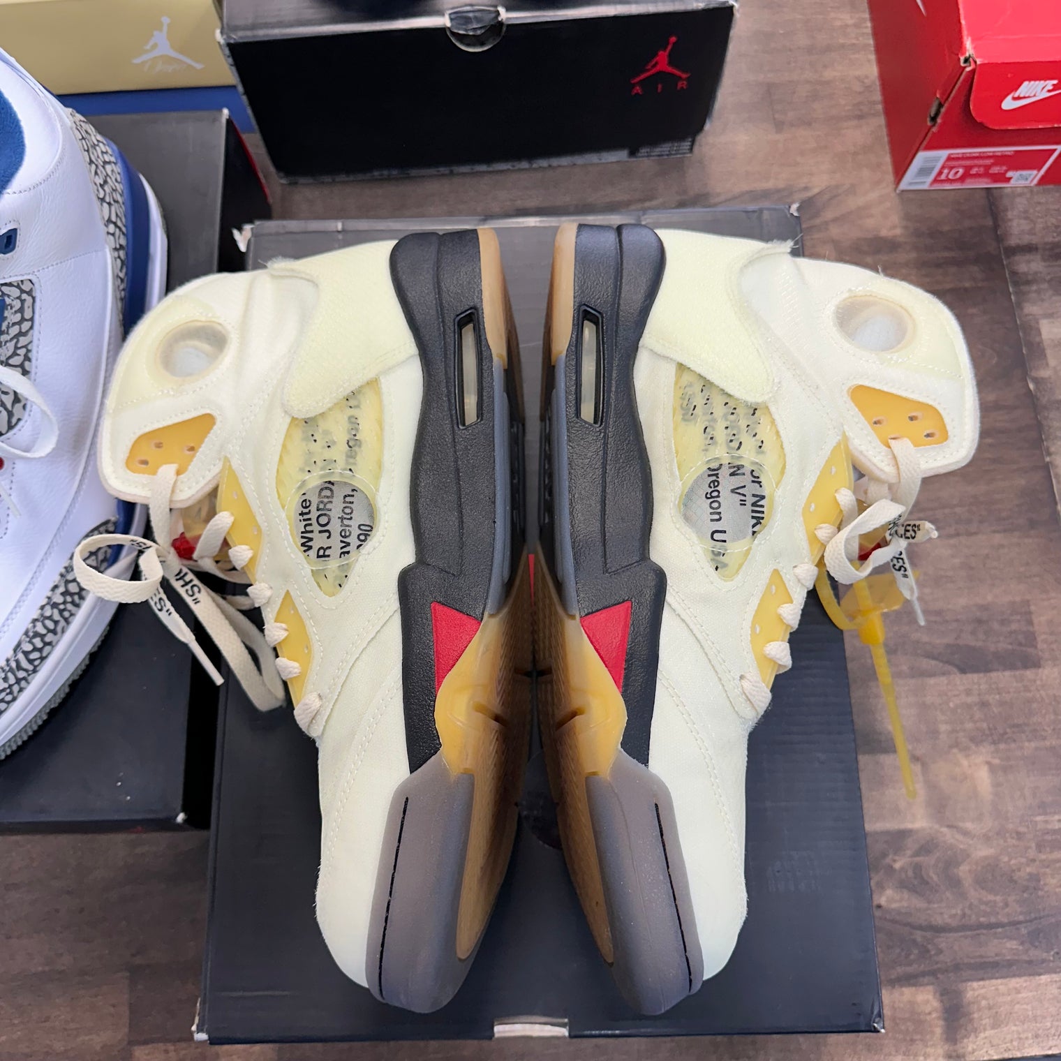 Off-White Sail Jordan 5 Retro (USED)