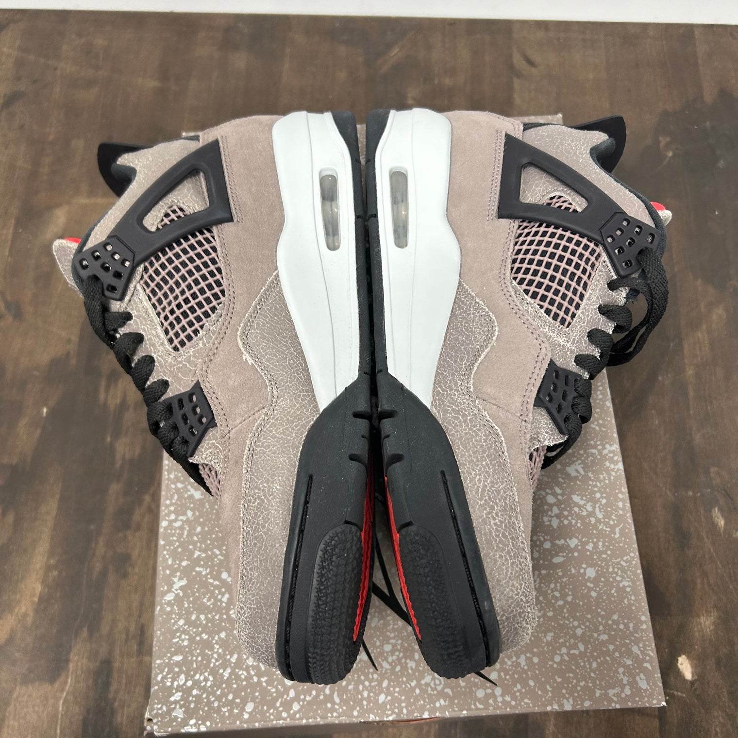 Air Jordan 4 Retro Taupe Haze (Used, No Insoles)