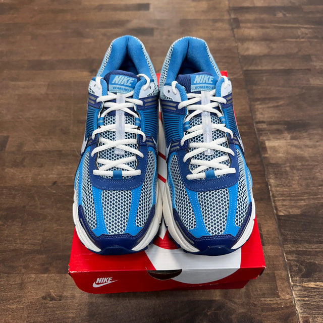 Mystic Navy Blue Worn Blue Nike Zoom Vomero 5 (USED)