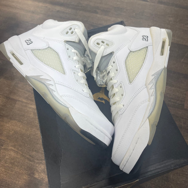 (GS) White Metallic Jordan 5