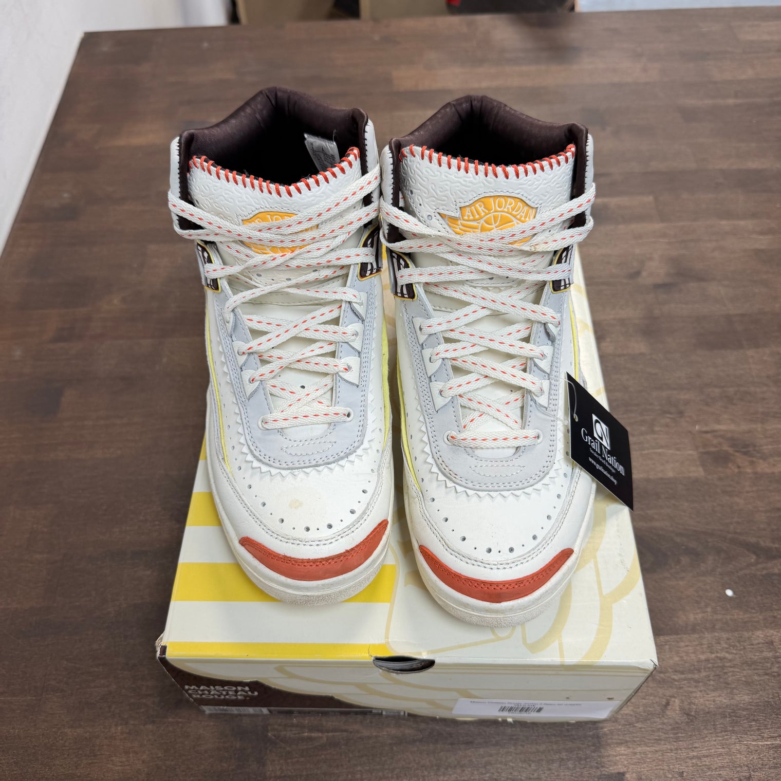 Maison Chateau Rouge Jordan 2 Retro SP (USED)