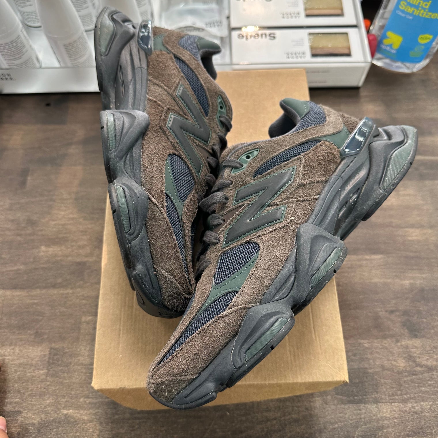 Beef and Broccoli New Balance 9060 (Used, No Box)