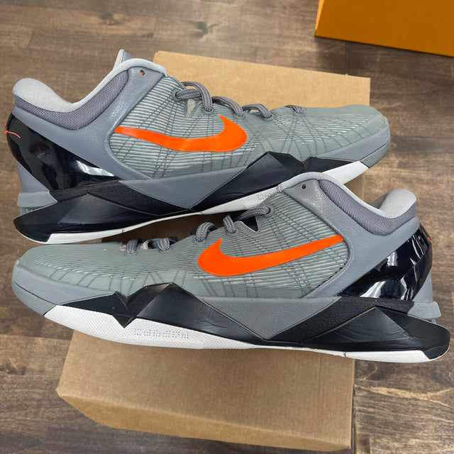 Kobe 7 Wolf (USED,No Box)