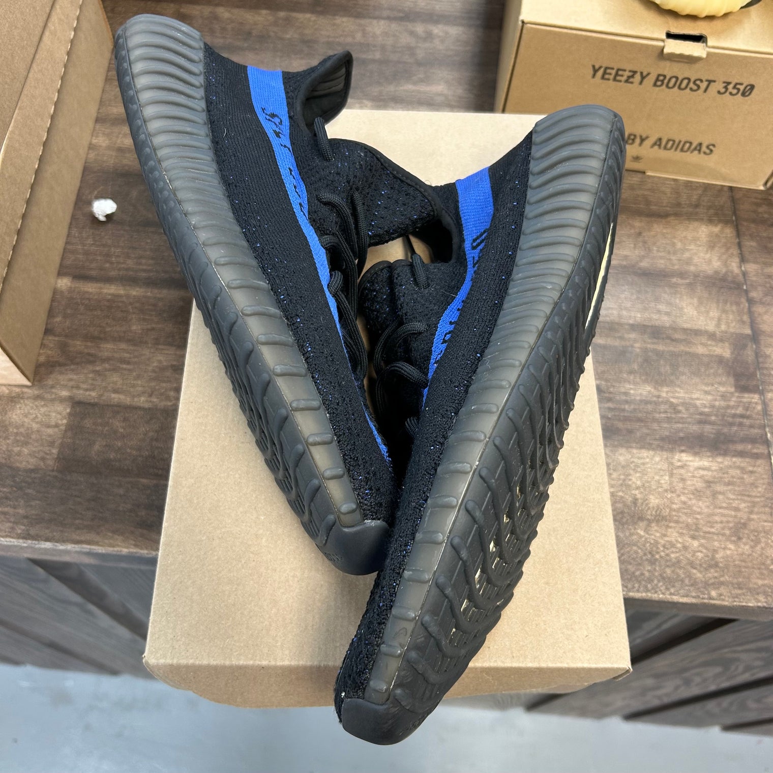 Dazzling Blue Yeezy 350 (USED,No Box)