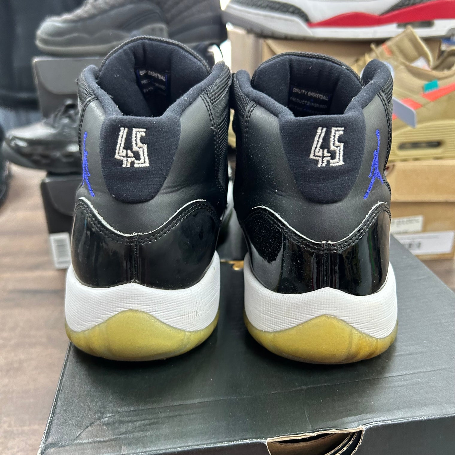 Space Jam Jordan 11 Retro (2016) (GS) (USED)