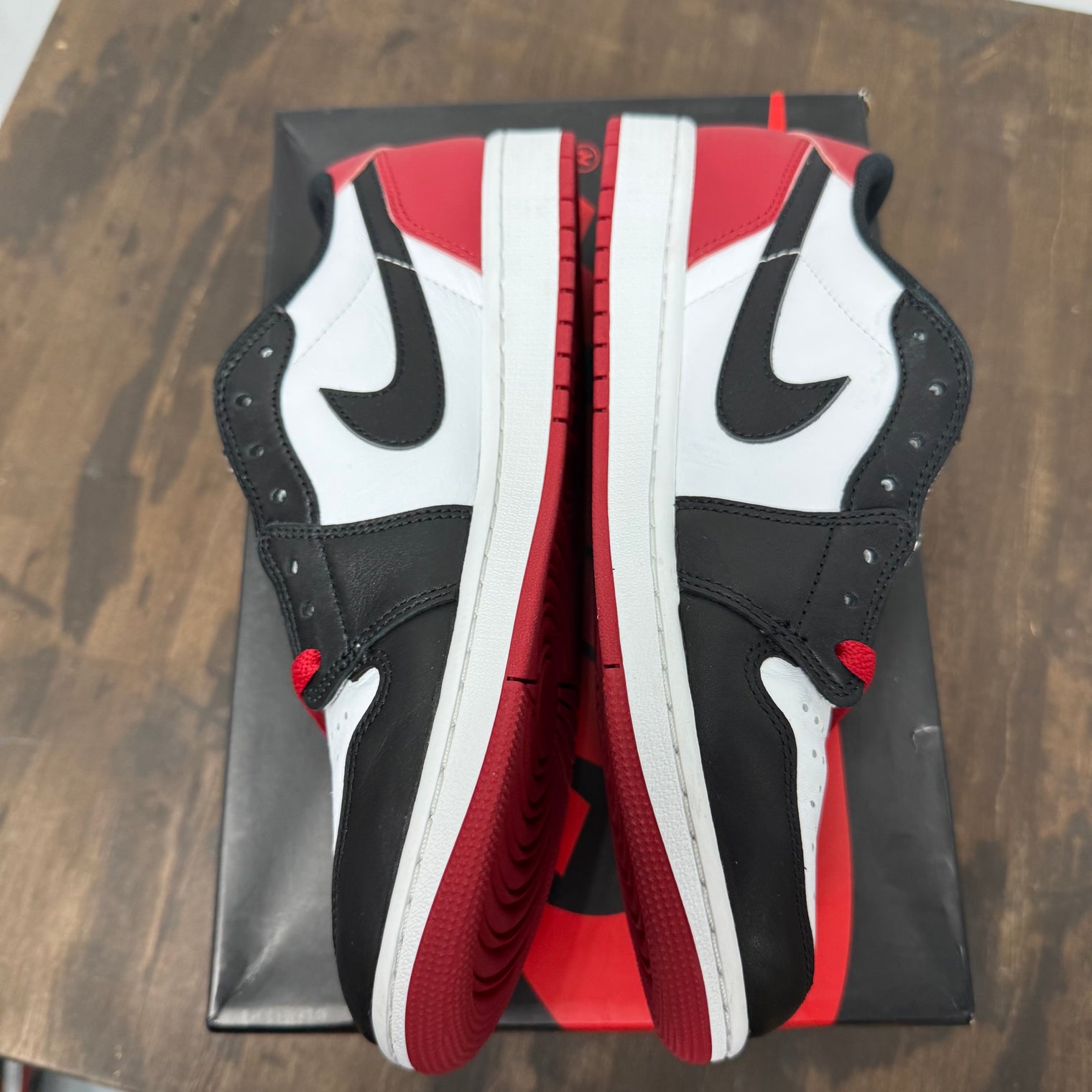 Black Toe Jordan 1 Low OG (Used)