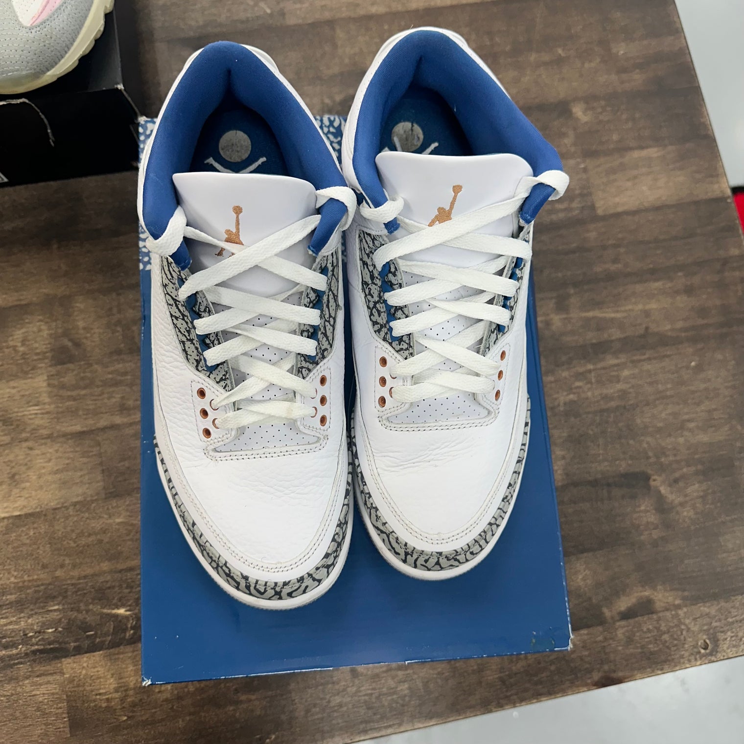Wizards Jordan 3 Retro (USED)
