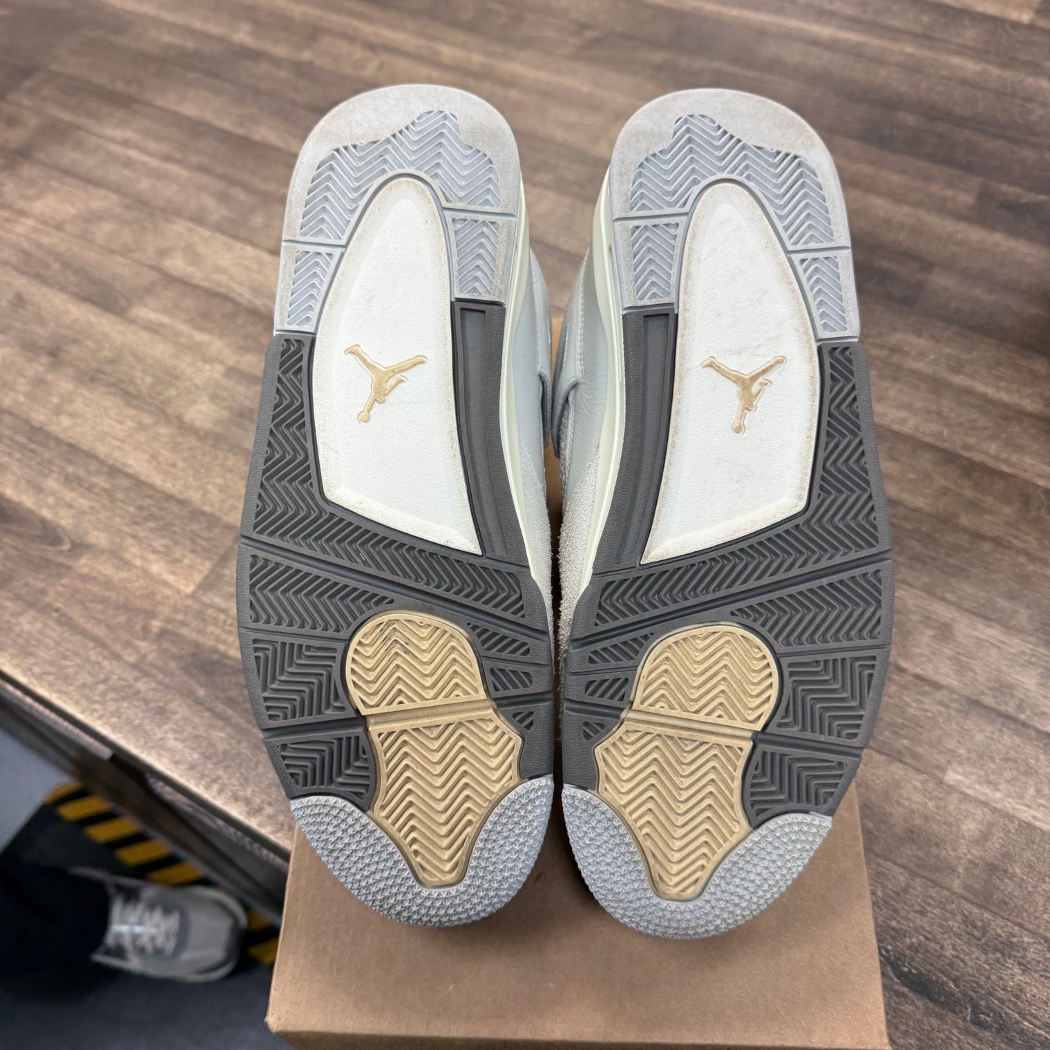 Photon Dust Craft Jordan 4 Retro (USED, No Box)