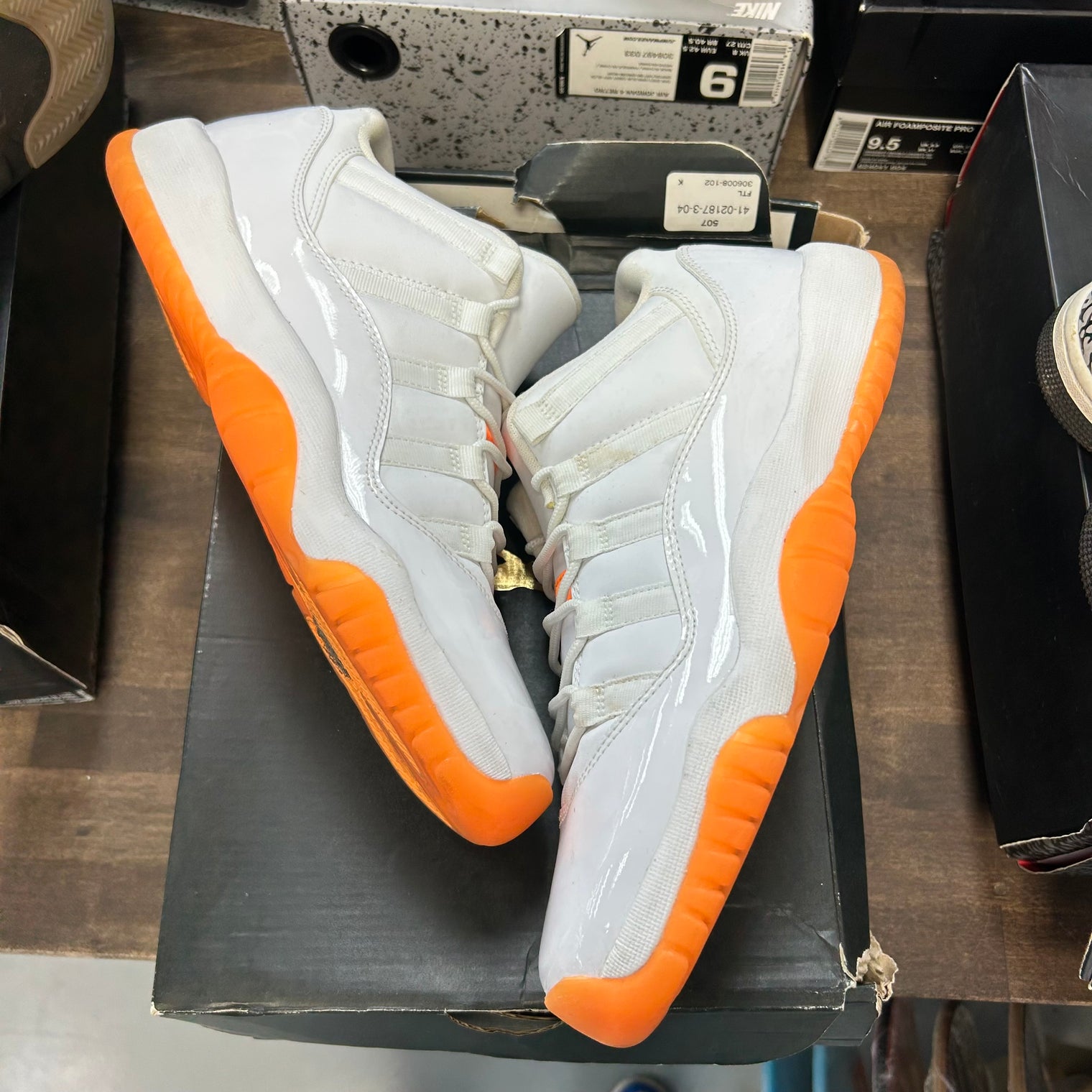Citrus Jordan 11 Retro Low (2015) (USED, Replacement Box)