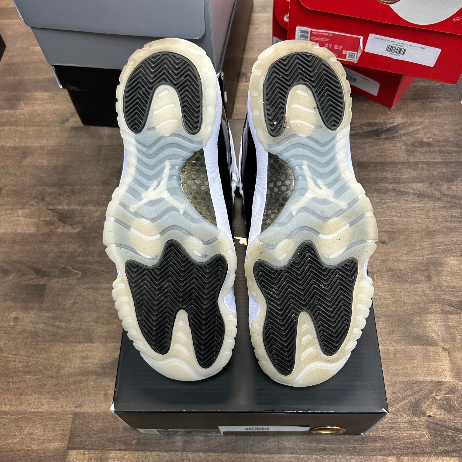 DMP Gratitude Jordan 11 Retro (2023) (USED)