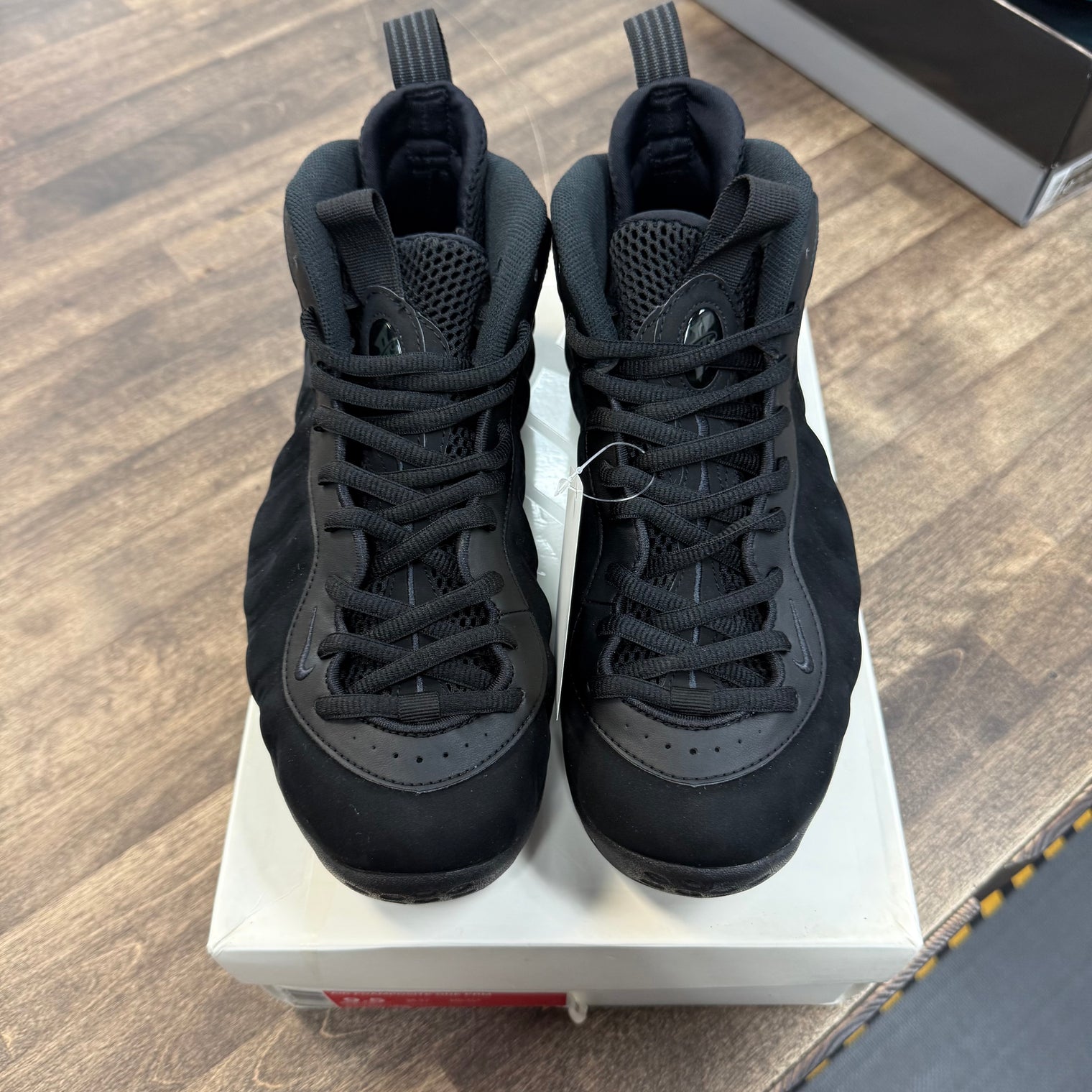 Nike Air Foamposite One Black Suede (Used)