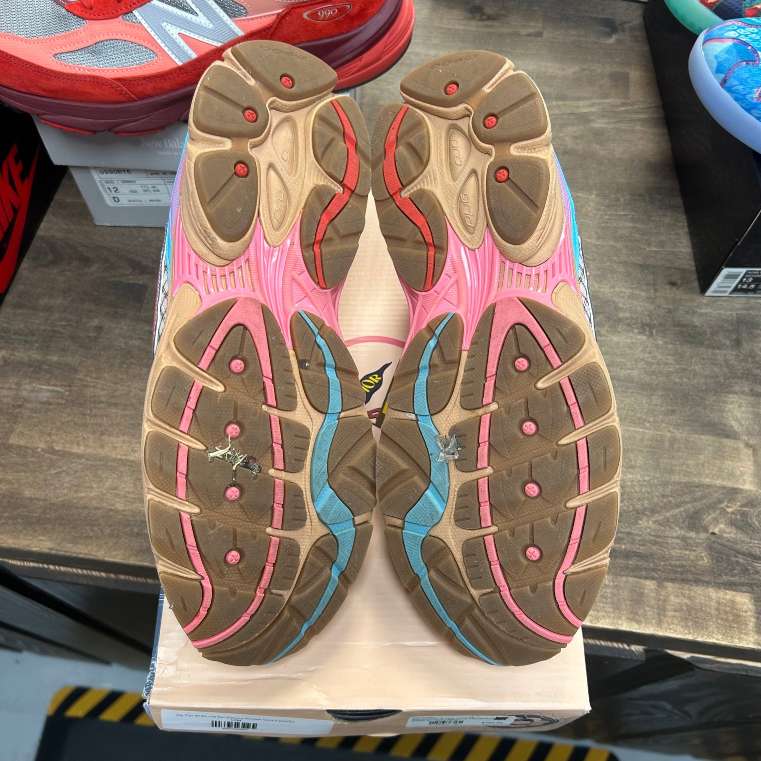 Jae Tips To Do List Tan Saucony ProGrid Omni 9 (USED)