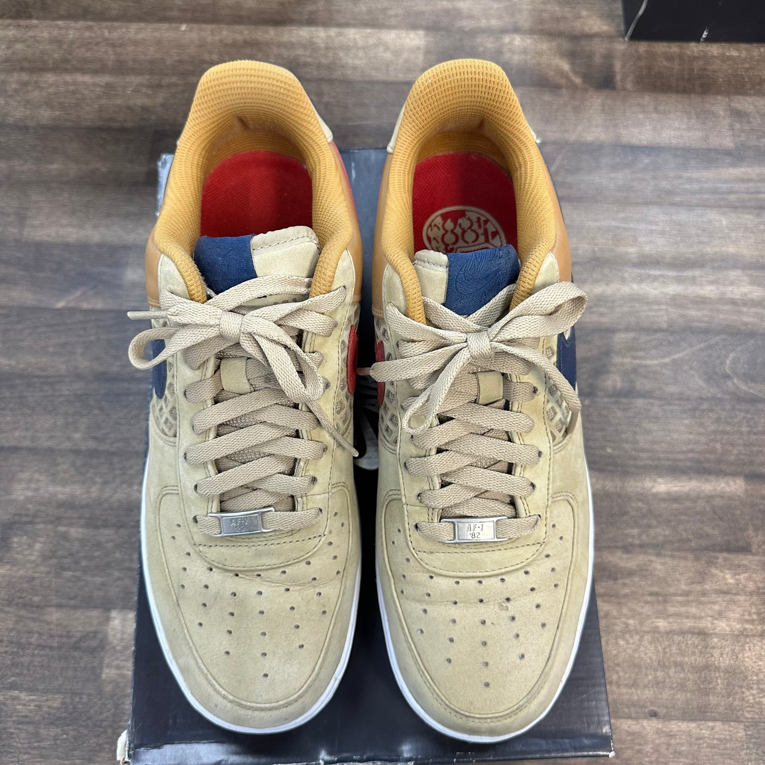 Nike Air Force 1 Low Premium Birds Nest (USED)