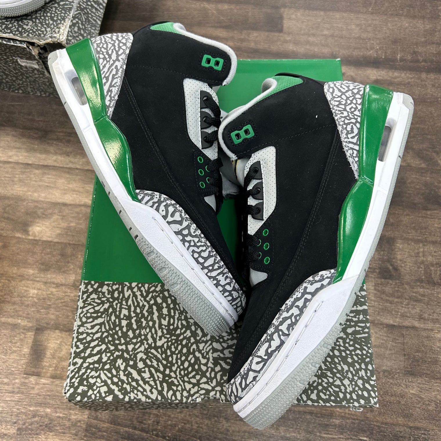 Pine Green Jordan 3 Retro (Used)