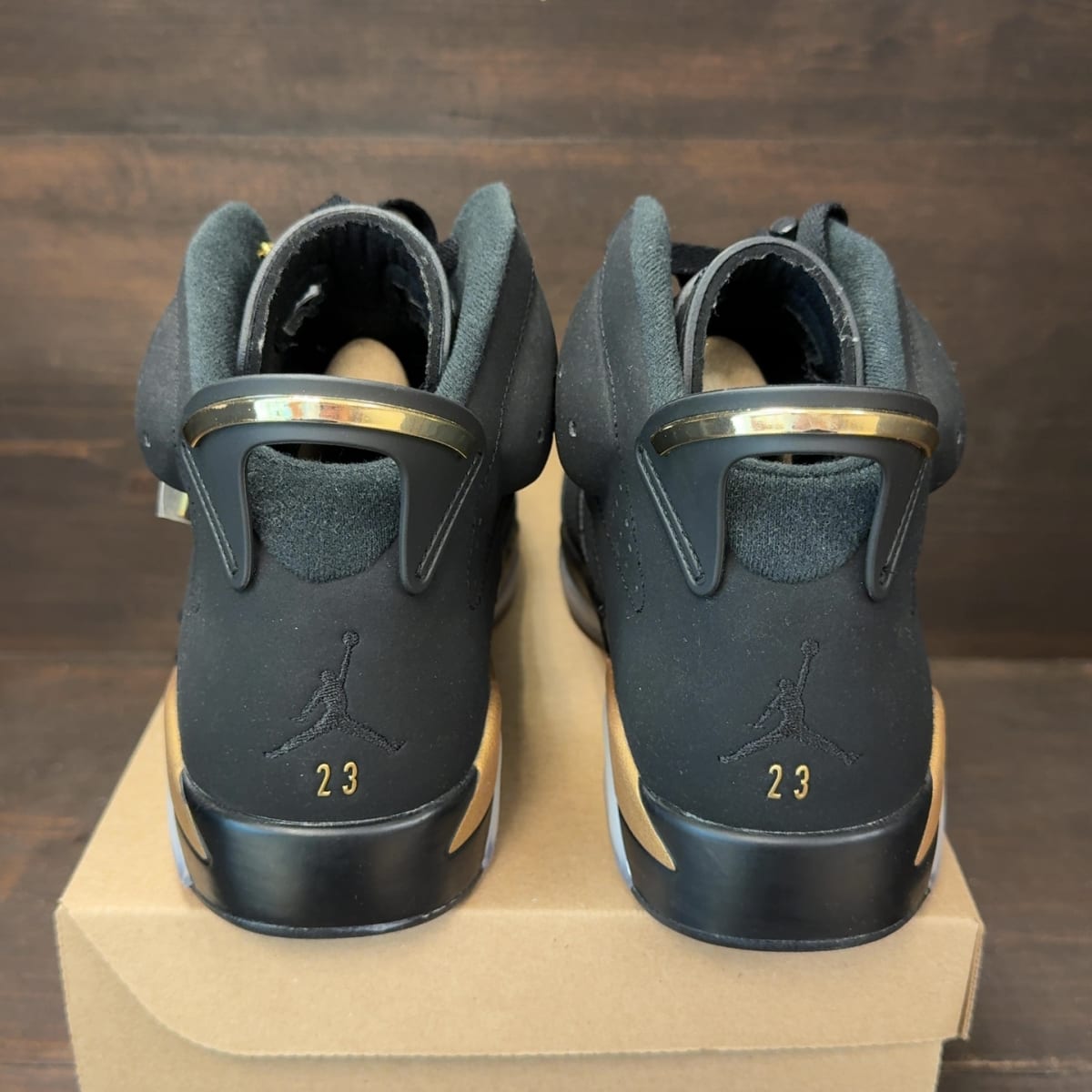 Jordan 6 Retro DMP (2020) Size 8.5 - aux