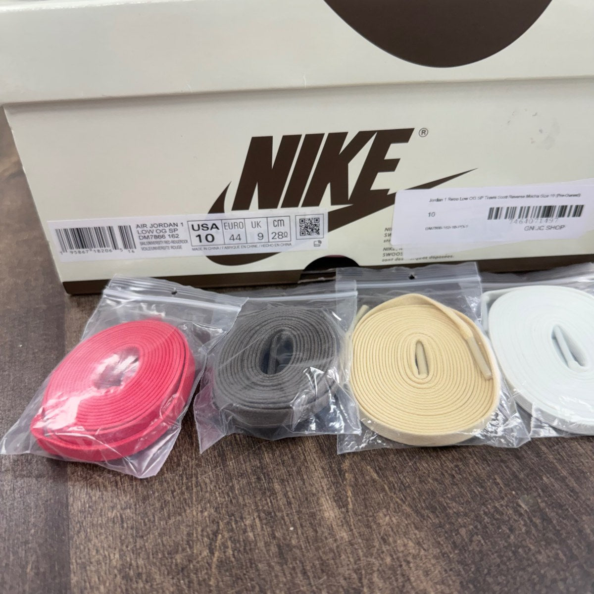 Jordan 1 Retro Low OG SP Travis Scott Reverse Mocha Size 10 (Pre-Owned) - Image 6