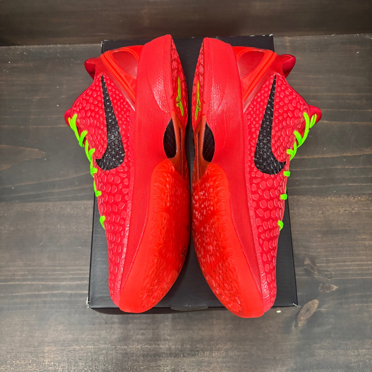 Nike Kobe 6 Protro Reverse Grinch Size 11.5 (Pre-Owned) - Image 4