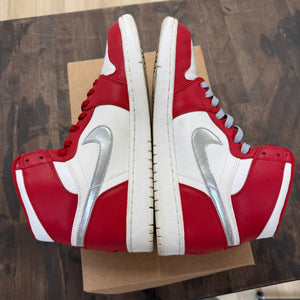 Jordan 1 Retro Silver Medal Size 12 (Pre-Owned) - Image 4