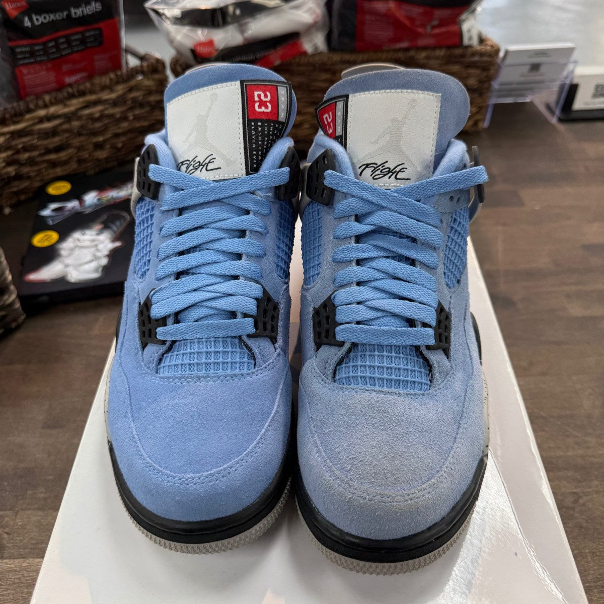Jordan 4 Retro University Blue Size 8 (Pre-Owned) - Image 3