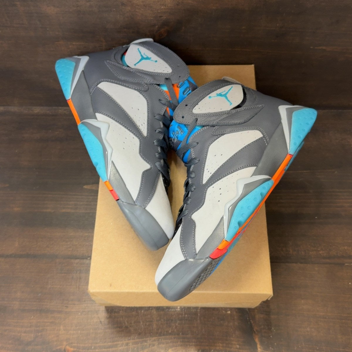 Jordan 7 Retro Barcelona Days Size 10.5 - Image 2