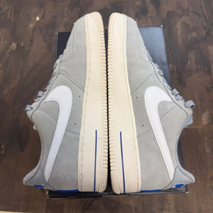 Nike Air Force 1 Low Light Smoke Grey White Sail Hyper Royal - Image 4
