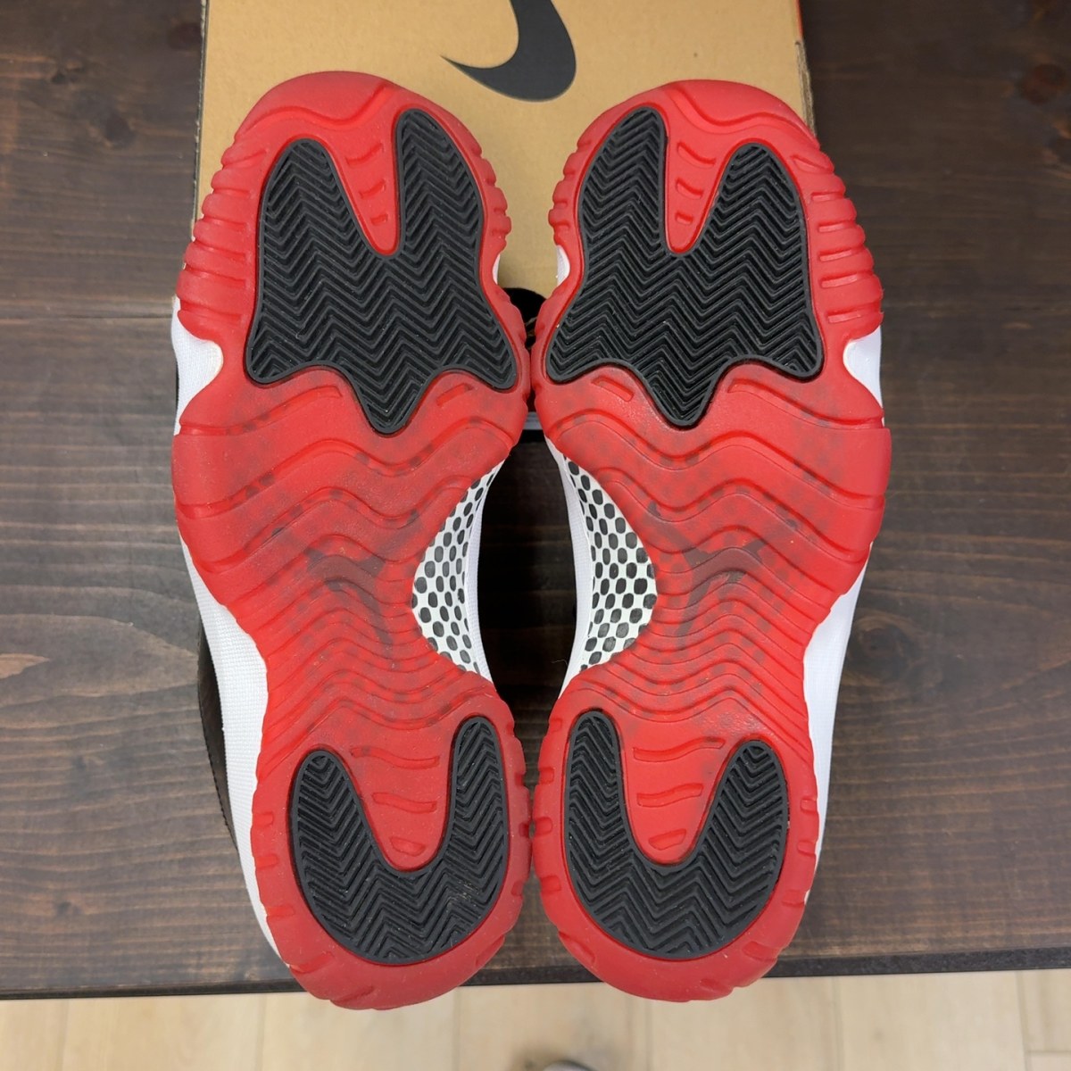 Jordan 11 Retro Playoffs Bred (2019) - Image 9