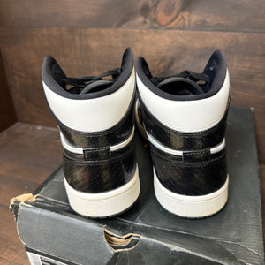 Jordan 1 Mid Carbon Fiber - Image 3