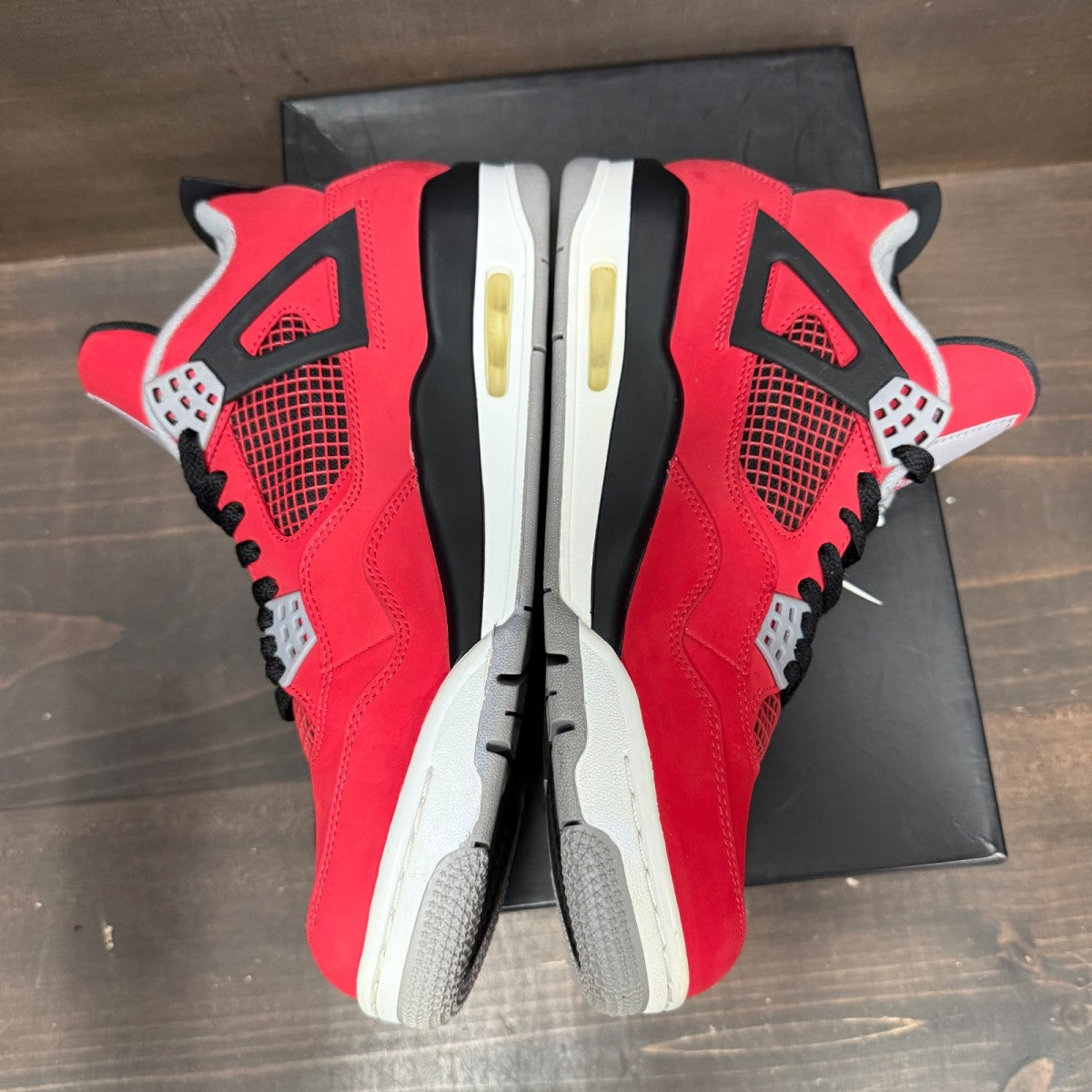 Jordan 4 Retro Toro Bravo - Image 3