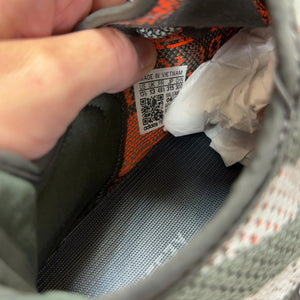 adidas Yeezy Boost 350 V2 Carbon Beluga - Image 7
